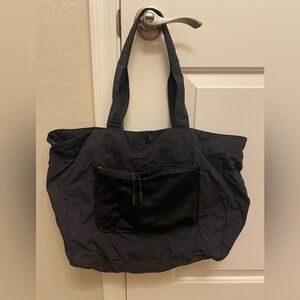 Lululemon bag